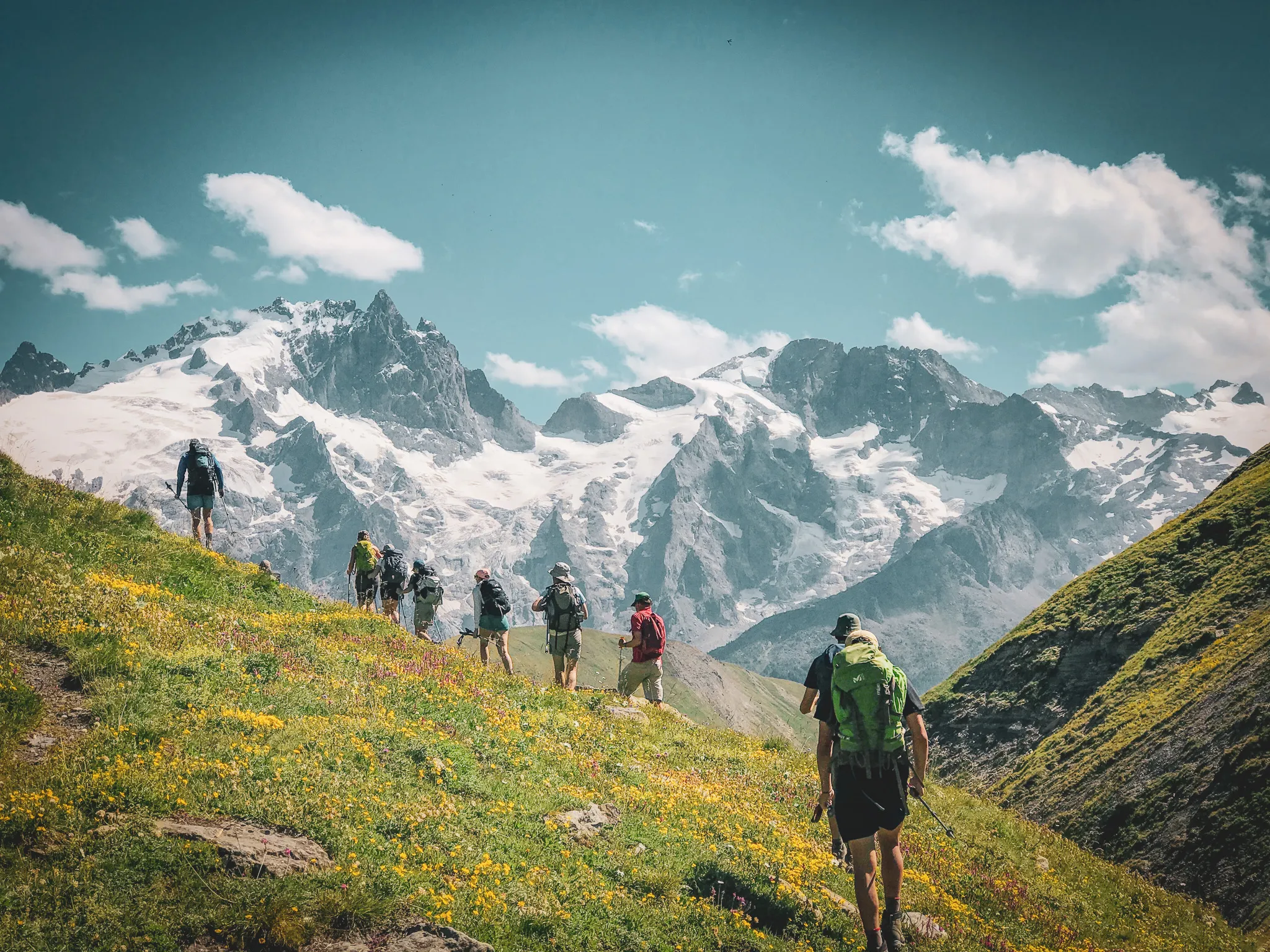 Le tour des Aiguilles d'Arves en 4 jours, randonnée et bivouac