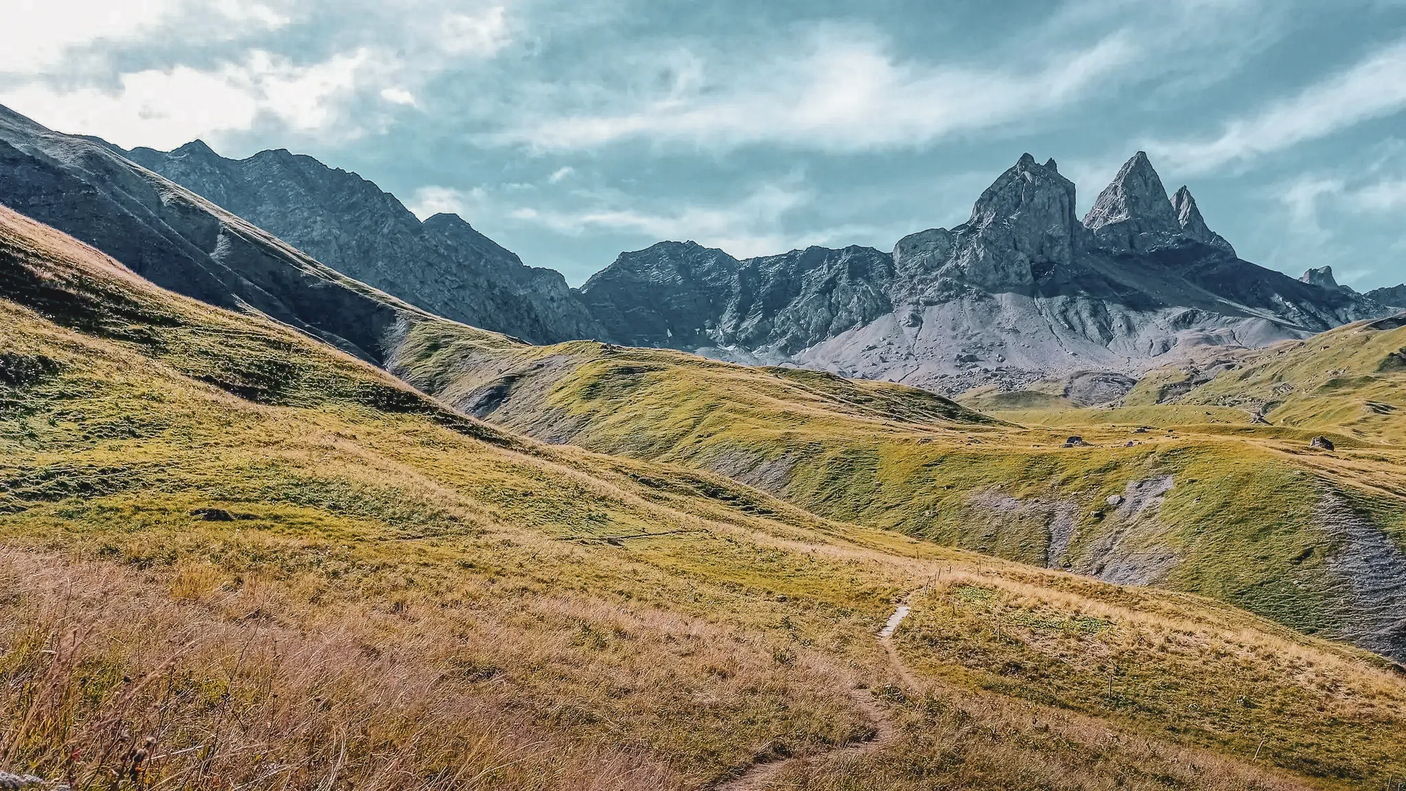 Tour of the Aiguilles d'Arves in 5 days